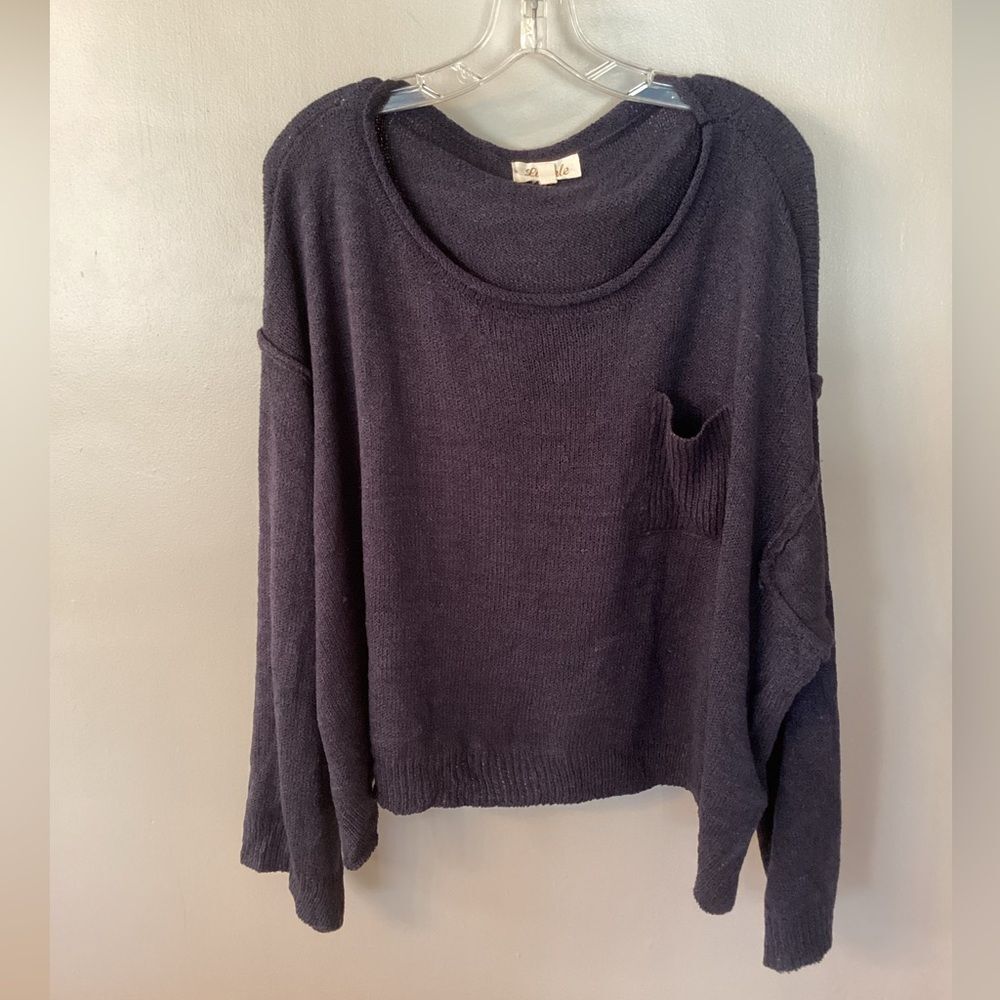 LISTICLE SZE MEDIUM DEEP MIDNIGHT PURPLE WIDE NECK OVERSIZED CROPPED SWEATER